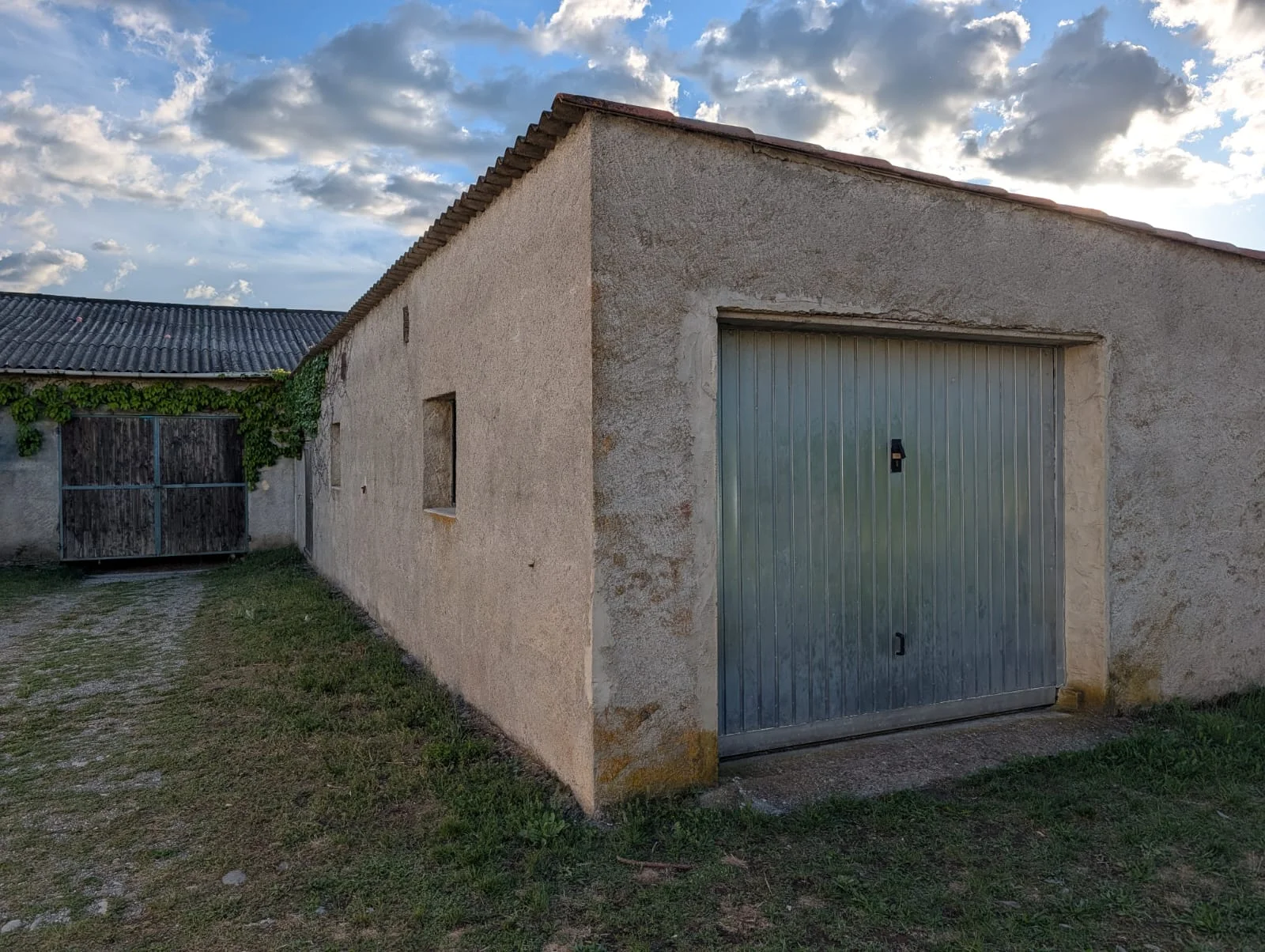 Le domaine · Extérieur
